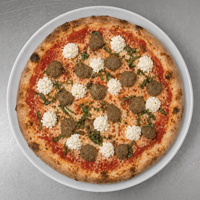 16” The Godfather Pizza.
